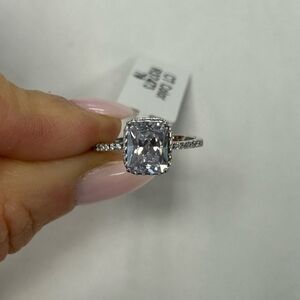 🔹Suzy Levian🔹️ Sterling Silver White Radiant Cut CZ Engagement Ring NWT Size 7